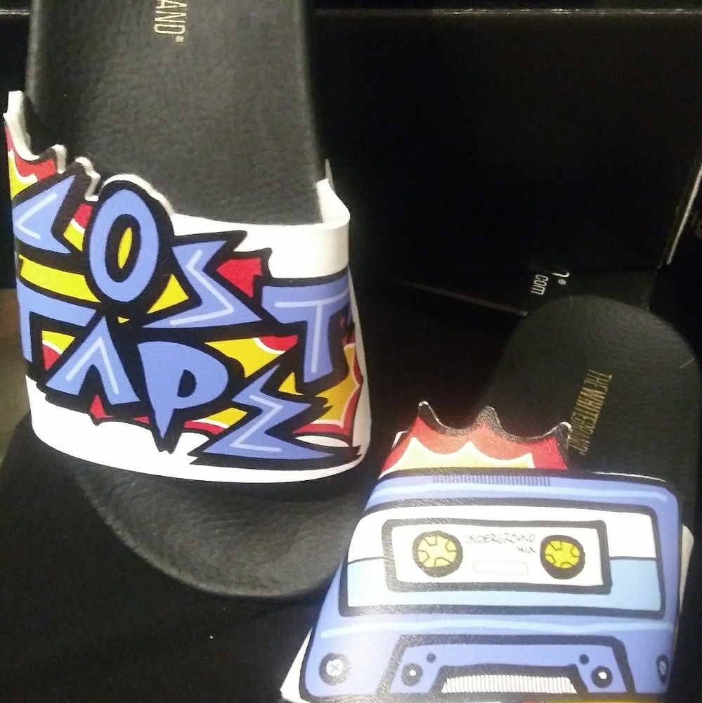 Iconic banded slippers